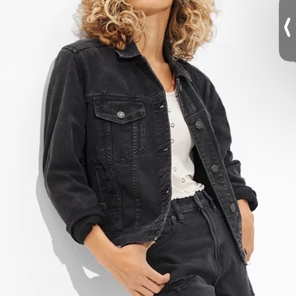 AEO / Black Trucker Jacket